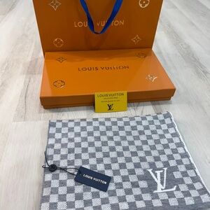 Designer Gray and White Checkered LV Scarf